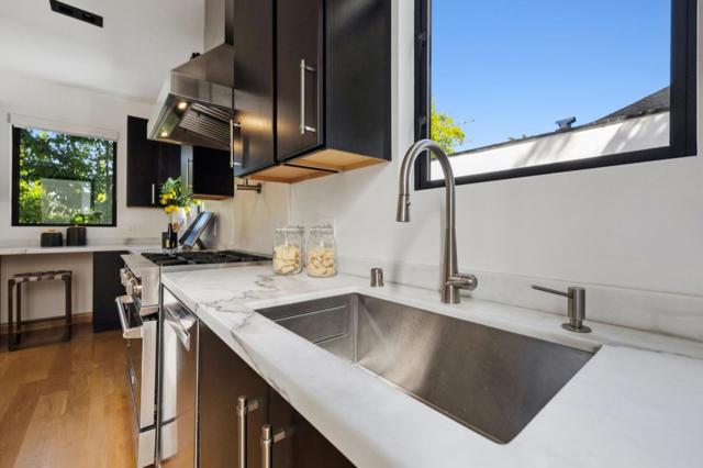 33 Highland Avenue, Burlingame CA: https://media.crmls.org/mediaz/8c1addeb-8762-4bf9-b2c0-81377e39d205.jpg