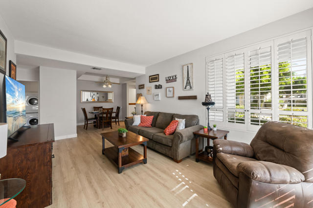 401 S El Cielo Road #49, Palm Springs, CA 92262
