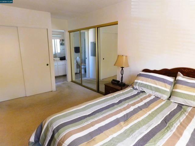 2825 Ptarmigan, Walnut Creek CA: https://media.crmls.org/mediaz/8c1ce8d4-d2ef-4c8a-8d7c-463eca62b2b8.jpg