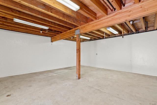 462 Quail Drive, Santa Cruz CA: https://media.crmls.org/mediaz/8c1dbaa4-b2b6-4677-9f40-ddae05147342.jpg