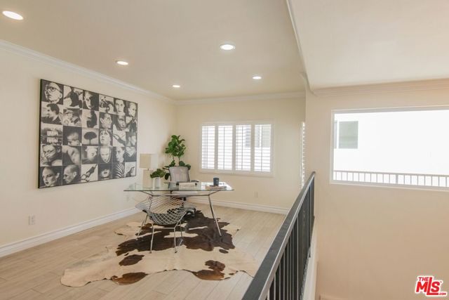 1747 S Barrington Avenue, Los Angeles CA: https://media.crmls.org/mediaz/8c1dea56-a9ef-48df-ad2b-4ef882a7c694.jpg