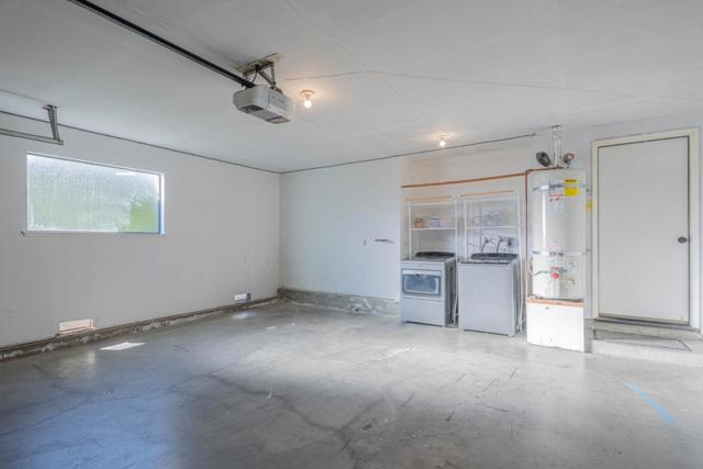 1868 Cherokee, Salinas CA: https://media.crmls.org/mediaz/8c1e2083-53ab-4376-947e-ee5d9a96fcb3.jpg