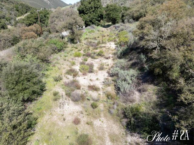 44175 Carmel Valley, Greenfield CA: https://media.crmls.org/mediaz/8c1e8b47-69ff-4584-b08c-6ac4aad1005c.jpg
