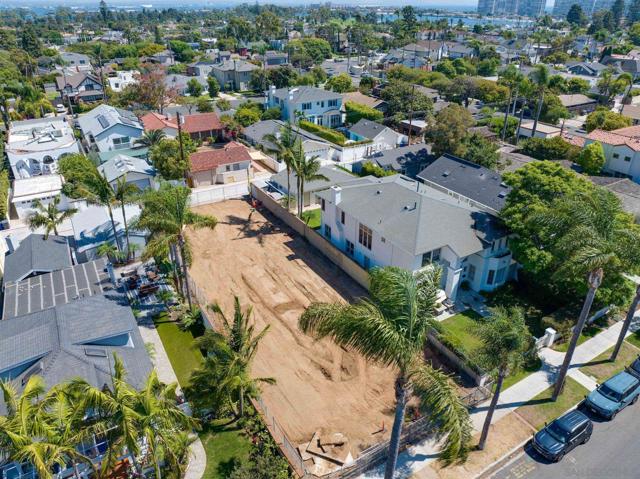 Image 16 of 20 For 743 B Ave  