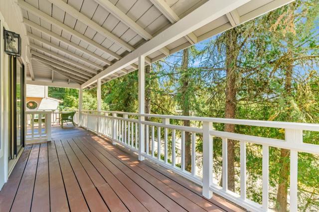 21683 Summit Road, Los Gatos CA: https://media.crmls.org/mediaz/8c215f23-5d75-4ae5-8d7f-e620e24835cb.jpg