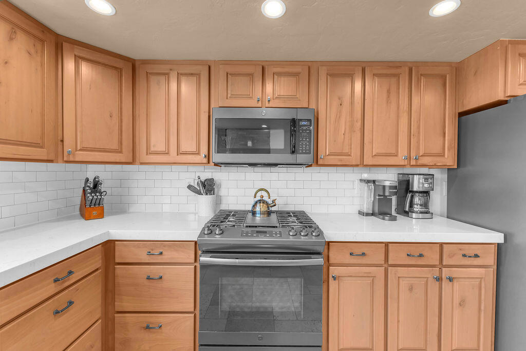 MLS #219129593DA img 41