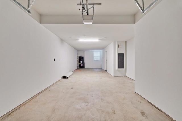 536 SoMi Court, Hayward CA: https://media.crmls.org/mediaz/8c21d13a-8ae8-4fd9-9ac6-8e2cff66179d.jpg