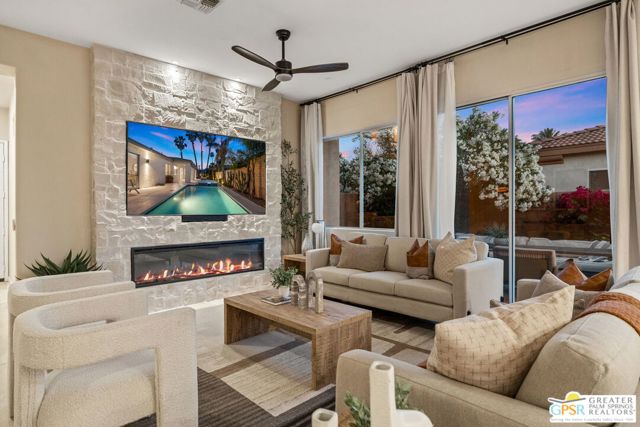 35871 Calle Raphael, Cathedral City CA: https://media.crmls.org/mediaz/8c21f929-b002-4c82-9da1-2db93ac9a53b.jpg