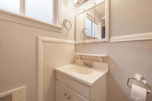 605 Elysian Boulevard, Big Bear CA: https://media.crmls.org/mediaz/8c242a5f-dd30-4cf1-bb19-728813bdba79.jpg