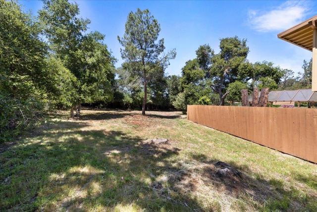 26388 Ginny Lane, Los Altos Hills CA: https://media.crmls.org/mediaz/8c2495f7-e946-4160-9f64-e57865db6e51.jpg