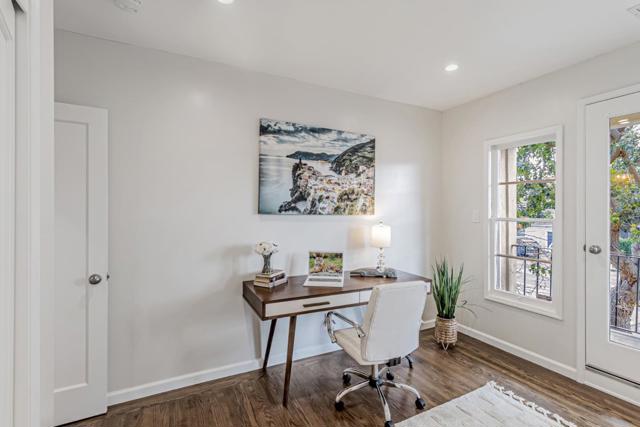 71 Nueva Avenue, Redwood City CA: https://media.crmls.org/mediaz/8c24a64f-33d8-4cf6-9ec4-0807cfa11bf6.jpg