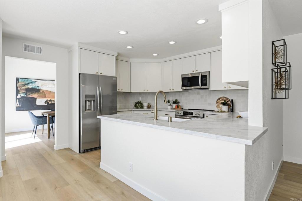12549 Foxcroft Court - photo 11