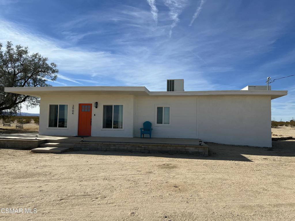 3904 Agua Avenue