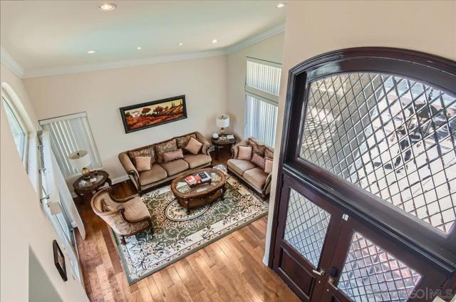 13422 Little Dawn Ln, Poway CA: https://media.crmls.org/mediaz/8c265ec7-a170-42e3-9320-18dd213bc55a.jpg