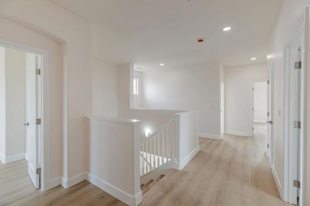 9135 Desiderio Way, Gilroy CA: https://media.crmls.org/mediaz/8c267ab1-c039-41fe-864f-7c6ab8157371.jpg