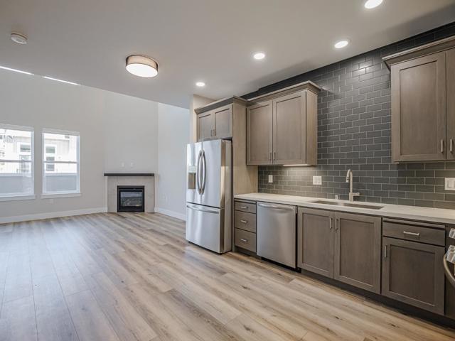 116 Aptos Village Way, Aptos CA: https://media.crmls.org/mediaz/8c28289e-8469-4662-bd38-21a27338f568.jpg