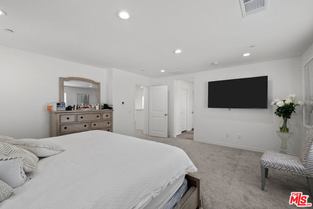 Image 13 of 31 For 6625 Ardmore Court