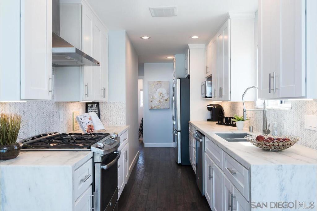 MLS #250017346SD image #14