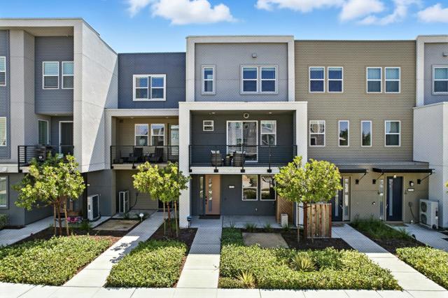 5713 Immersion Loop, San Jose CA: https://media.crmls.org/mediaz/8c2a3e75-00f5-4567-86c3-93432a00782e.jpg