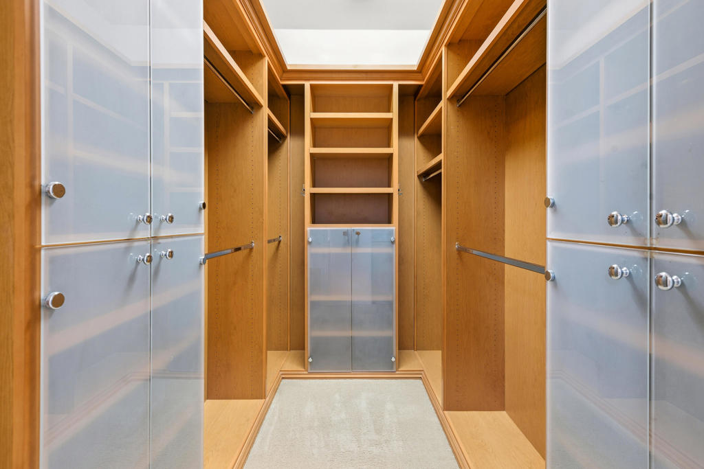 MLS #219137036DA image #24