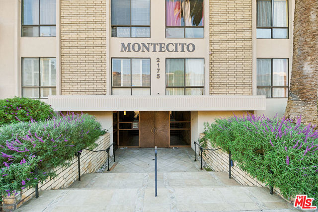 2175 S Beverly Glen Boulevard, Los Angeles CA: https://media.crmls.org/mediaz/8c2c3d3a-7f05-4add-b712-3255c2d36de2.jpg