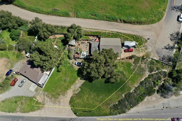 Detail Gallery Image 1 of 17 For 246 Robelini Dr, Vista,  CA 92083 - – Beds | – Baths