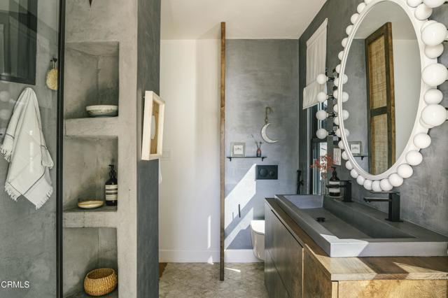 1241 Solita Road, Pasadena CA: https://media.crmls.org/mediaz/8c2f3b54-fbf0-4f00-96d9-292181b7d12d.jpg