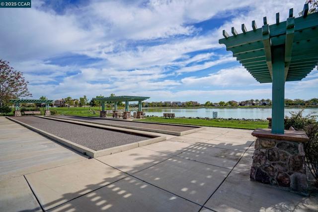 507 Livingston Court, Discovery Bay CA: https://media.crmls.org/mediaz/8c2fa22d-daaa-46a7-b9b4-4c2c3247cbdb.jpg