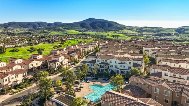 Detail Gallery Image 39 of 44 For 16094 Veridian Cir, San Diego,  CA 92127 - 3 Beds | 2/1 Baths