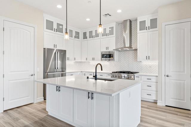 Detail Gallery Image 5 of 41 For 12635 via Vigneto #LOT 42,  Lakeside,  CA 92040 - 4 Beds | 2 Baths