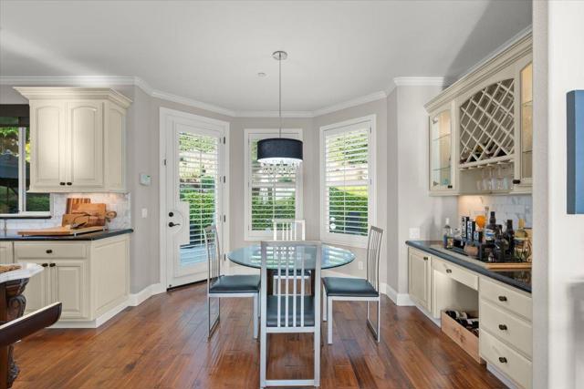 2380 Sunflower Circle, Gilroy CA: https://media.crmls.org/mediaz/8c320927-f6d4-48b7-92dd-8f2d8ab3772d.jpg