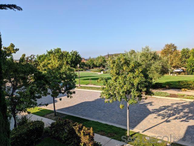 15753 SPRECKELS PLACE, San Diego CA: https://media.crmls.org/mediaz/8c32136d-2cb5-45f9-af54-1d603feab0b4.jpg