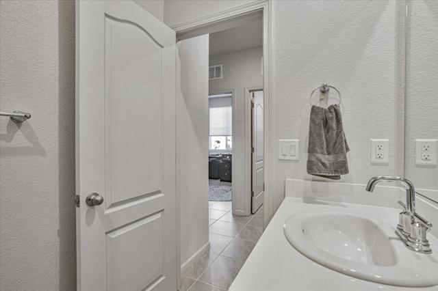 2051 Rosewood Drive, Hollister CA: https://media.crmls.org/mediaz/8c338179-6dfb-4c1a-aad6-65de766902a8.jpg