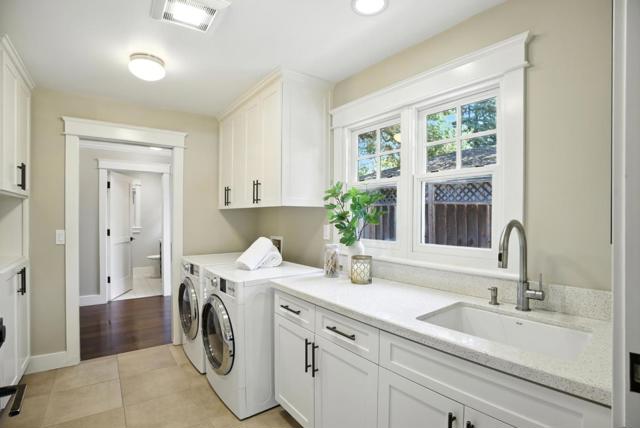 1108 Covington Road, Los Altos CA: https://media.crmls.org/mediaz/8c3534c9-bdd7-44cc-85cb-8f82775c395f.jpg