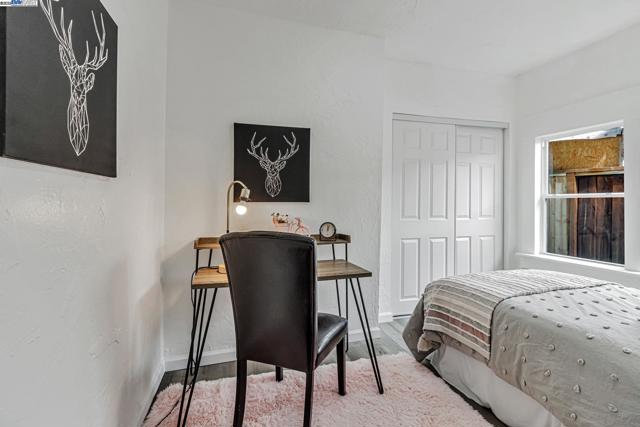 9700 Macarrthur Blvd., Oakland CA: https://media.crmls.org/mediaz/8c35605b-7c47-4d95-b27d-42cbdd124b0f.jpg