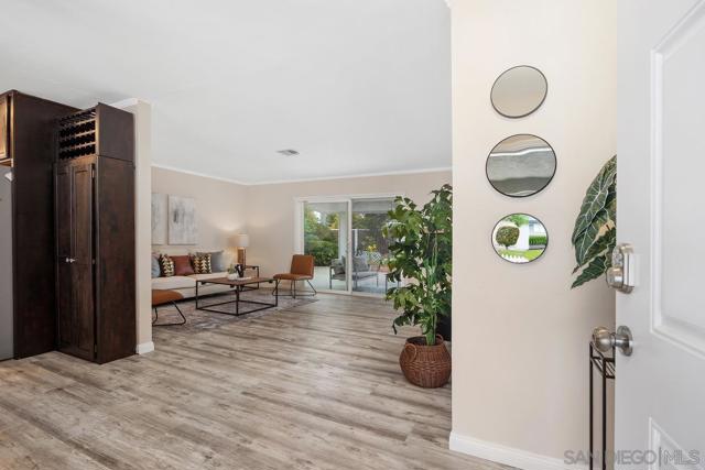 3208 Morningside Drive, Oceanside CA: https://media.crmls.org/mediaz/8c35dcb3-266e-4ac9-a6ee-cd400f666c00.jpg