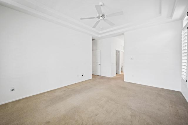 44660 S Heritage Palms Drive, Indio CA: https://media.crmls.org/mediaz/8c364894-1593-46a9-b82b-1d99aacf8e25.jpg