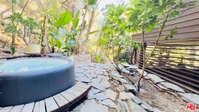 19520 Cave Way, Topanga CA: https://media.crmls.org/mediaz/8c3745aa-8f8a-4899-b3fd-b02fcbe7f2d1.jpg