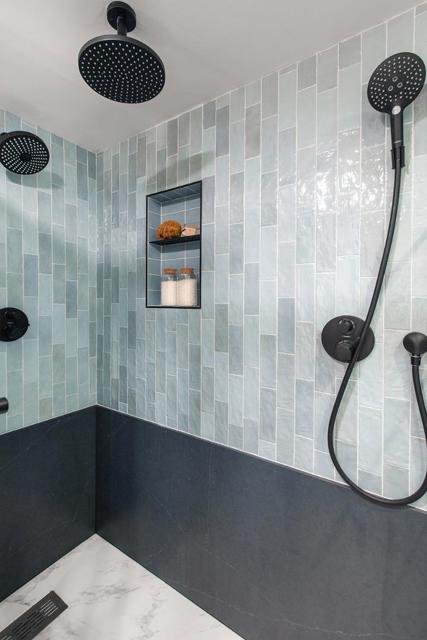 950 Noe Street, San Francisco CA: https://media.crmls.org/mediaz/8c38016e-ff55-4d48-bf50-fe19f6252549.jpg