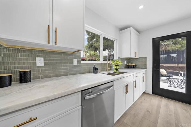 5243 Tara Place, San Diego CA: https://media.crmls.org/mediaz/8c380d3a-cab6-4e73-962a-1a065c00292b.jpg