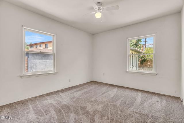 4419 4419 1/2 Corliss Street, Los Angeles CA: https://media.crmls.org/mediaz/8c395ec9-d204-4378-a638-dc47e9242088.jpg