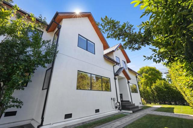 33 Highland Avenue, Burlingame CA: https://media.crmls.org/mediaz/8c395ef5-5e2d-4773-a643-cfb3115b125a.jpg