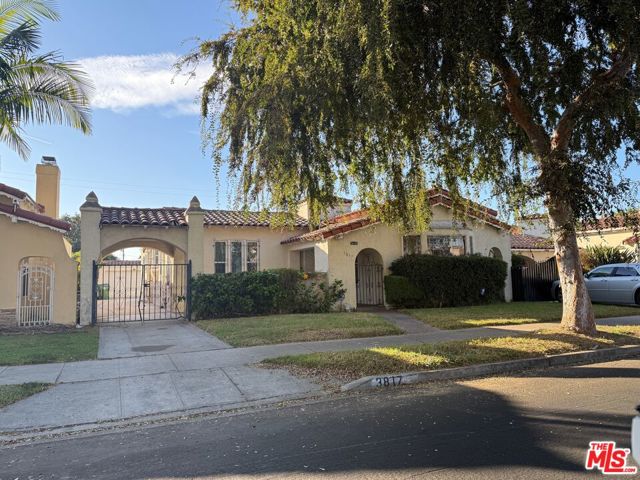 Details for 3817 Roxton Avenue, Los Angeles, CA 90008