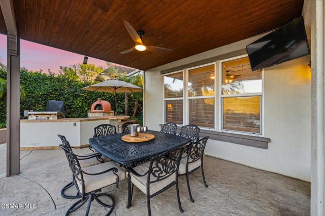 Image 17 of 51 For 490 Peter Place