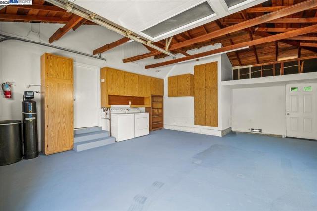 41351 Fremont Blvd, Fremont CA: https://media.crmls.org/mediaz/8c3c5b67-0e05-43c4-83b2-5d76652f6177.jpg