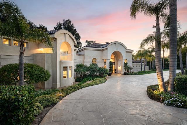 14479 Emerald Lane, Rancho Santa Fe CA: https://media.crmls.org/mediaz/8c3c6404-c130-4b52-8dd9-d2e8f3298a16.jpg