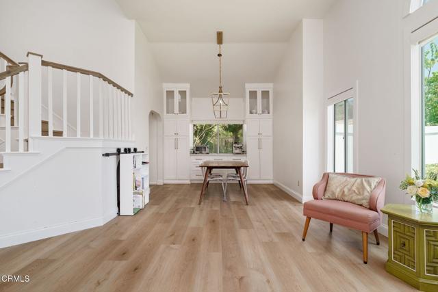 2048 Sierra Mesa Drive, Camarillo CA: https://media.crmls.org/mediaz/8c3c6822-49f3-4528-abed-955bd0e3efc5.jpg