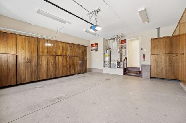 3401 Leafwood Court, San Mateo CA: https://media.crmls.org/mediaz/8c3d173f-1e72-423a-9580-0e7a331ab5a9.jpg
