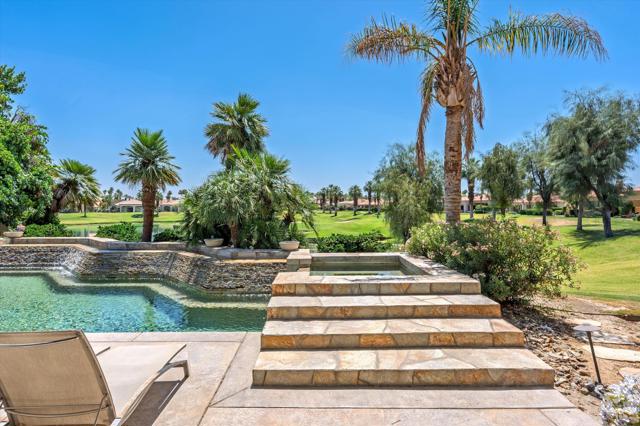 55340 Southern, La Quinta CA: https://media.crmls.org/mediaz/8c3d37a3-a93e-420d-8094-7f16a9ebb13c.jpg