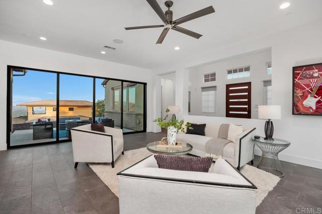 Detail Gallery Image 18 of 57 For 3881 Rancho Summit Dr, Encinitas,  CA 92024 - 4 Beds | 5 Baths